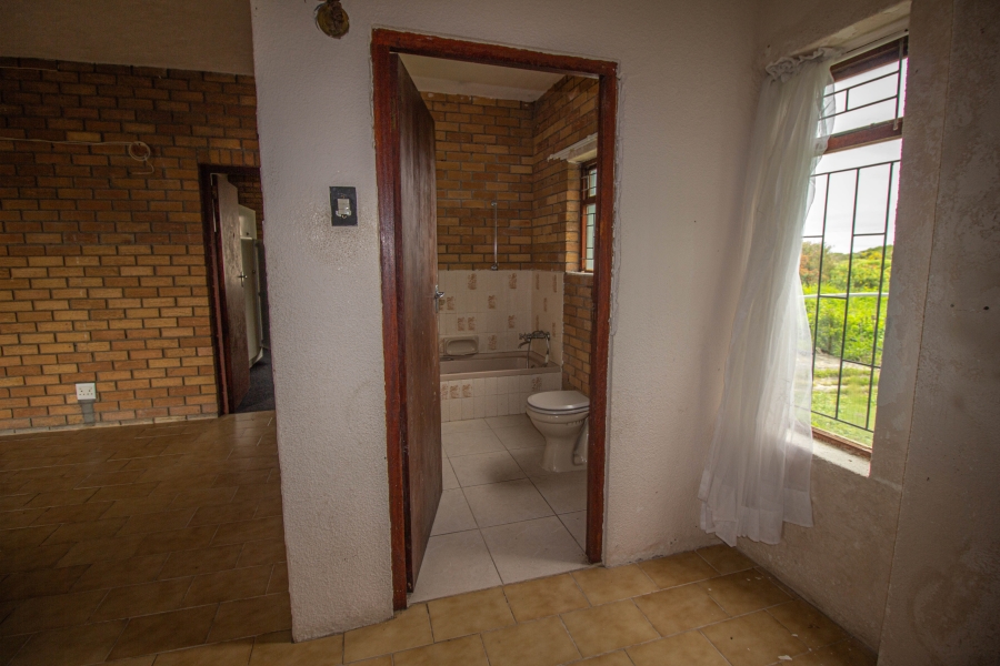 4 Bedroom Property for Sale in Kleinbaai Western Cape